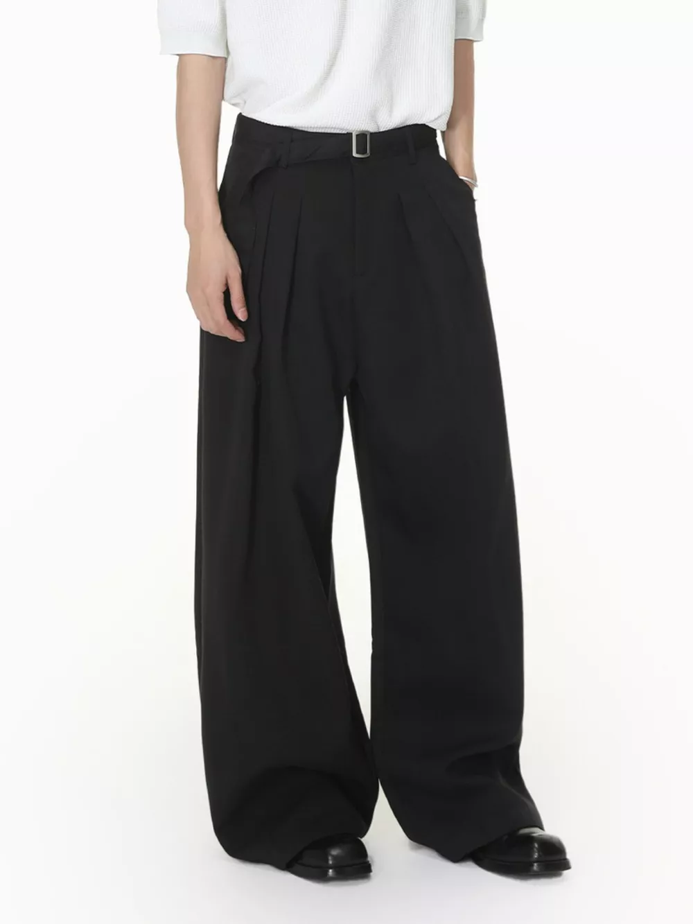 Men's Wide Leg Pleated Pants, image 4