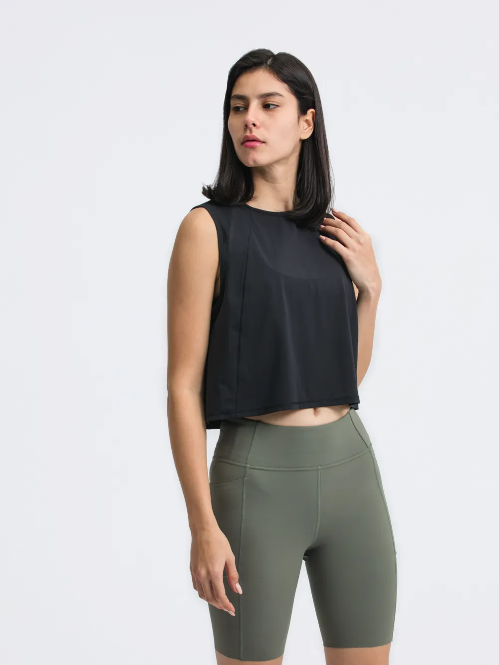 Round Neck Cropped Active Tank
