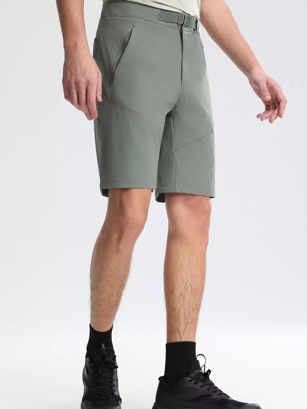 Men's Plus Size Pocketed Lightweight Shorts, image 3