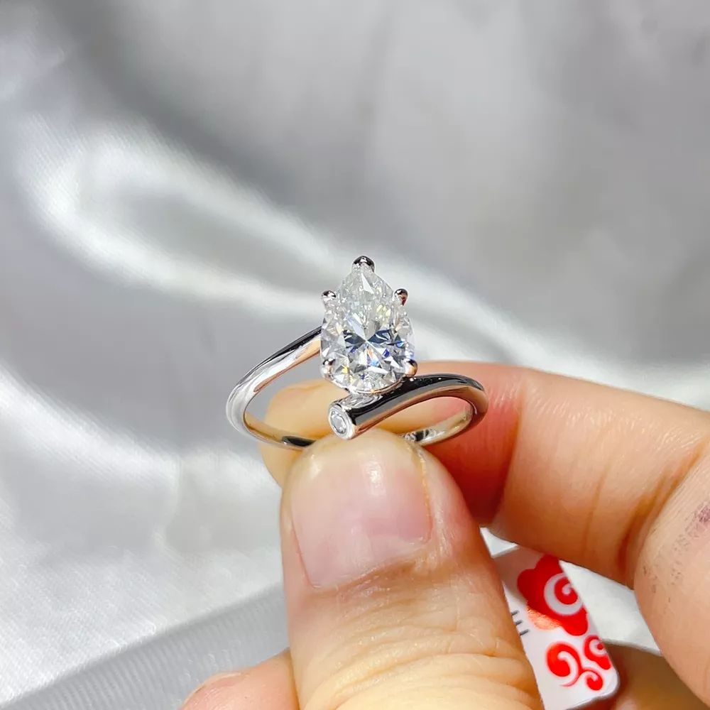 2 Carat 925 Sterling Silver Moissanite Ring, image 5