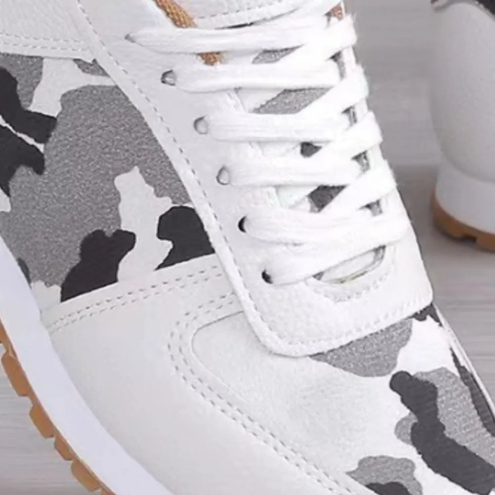 Tied Printed PU Leather Athletic, image 2