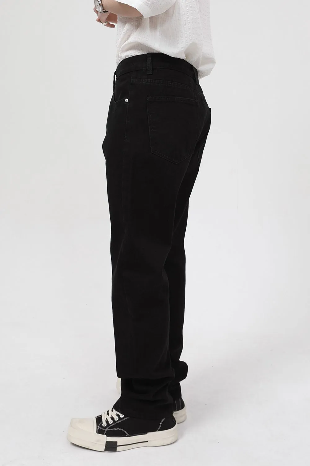 Pocketed Jeans with Zipper, image 3