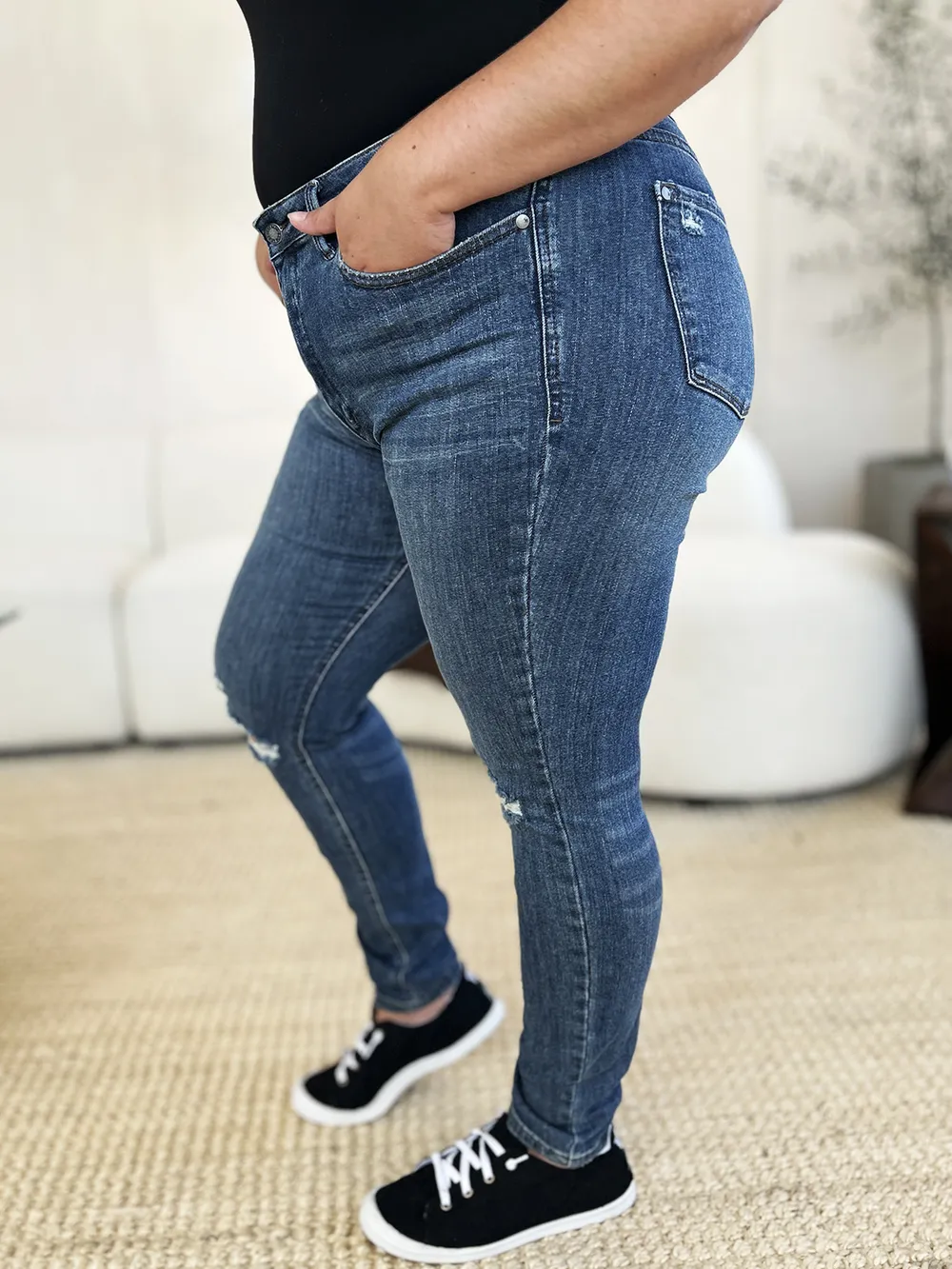 Full Size Mid Waist Distressed Slim Jeans, image 2
