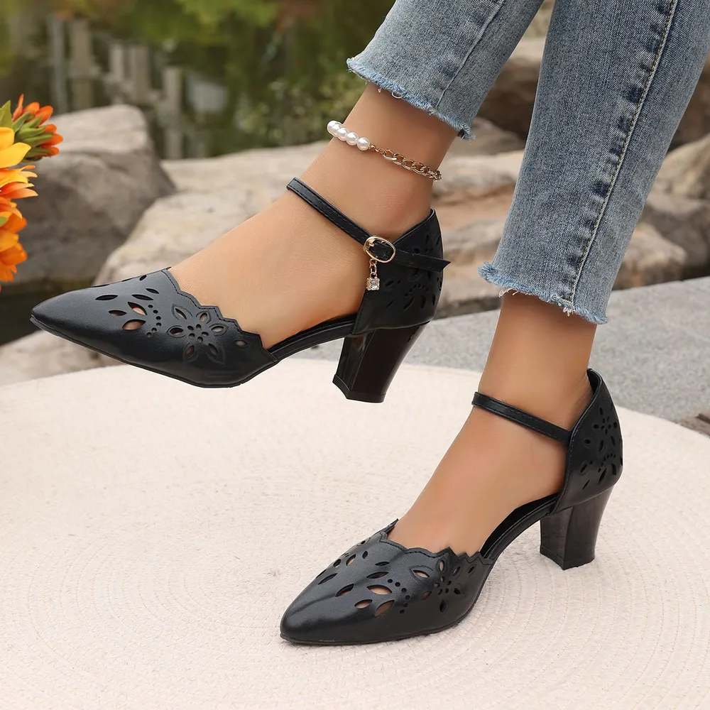 Cutout Point Toe Block Heels Sandals, image 3