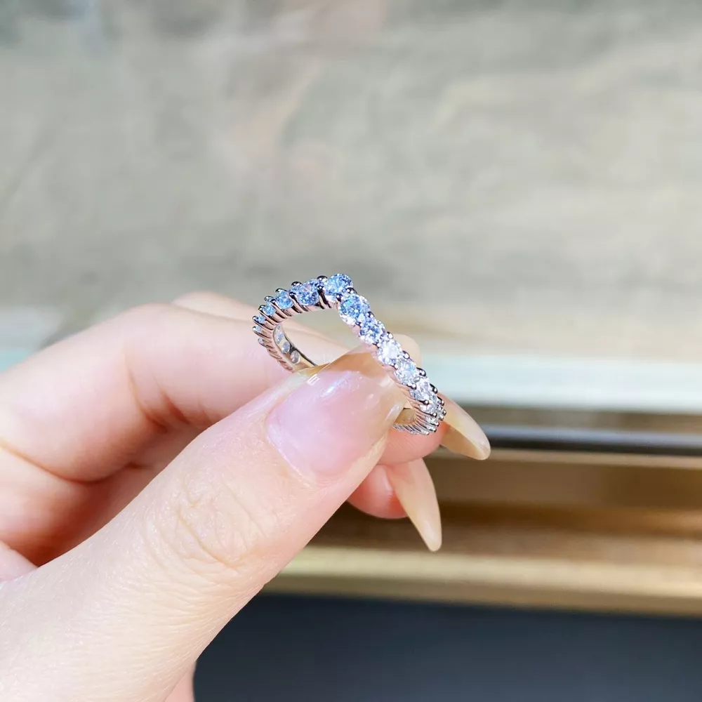 925 Sterling Silver Zircon V-Shaped Ring, image 4