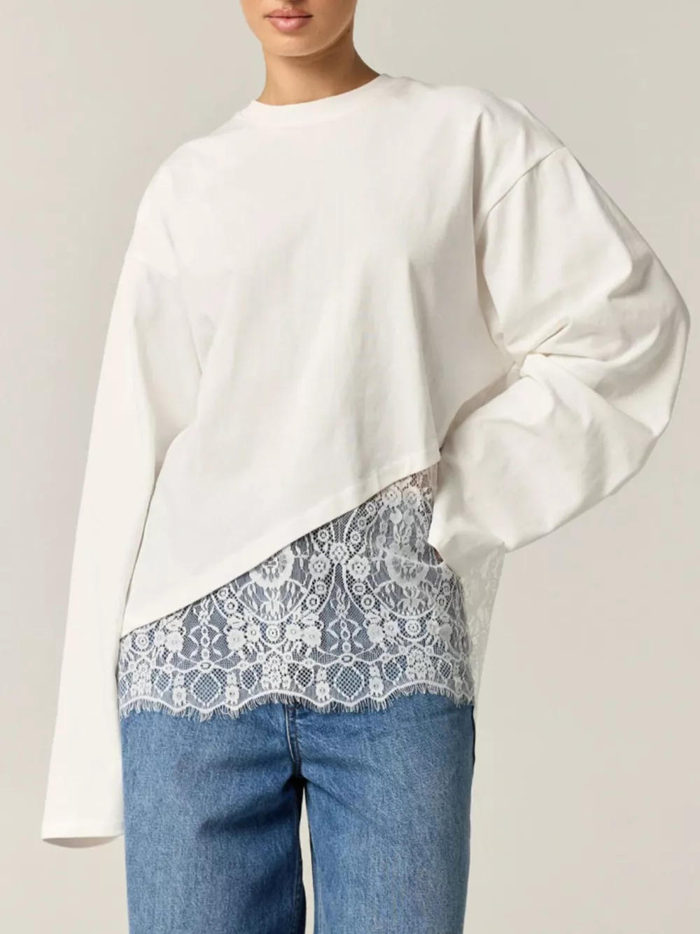 Long-Sleeve T-Shirt with Asymmetric Lace Hem, image 2