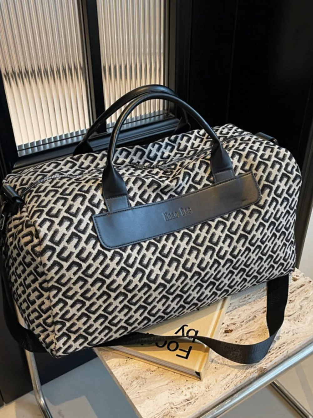 Geometric Pattern Travel Bag, image 3