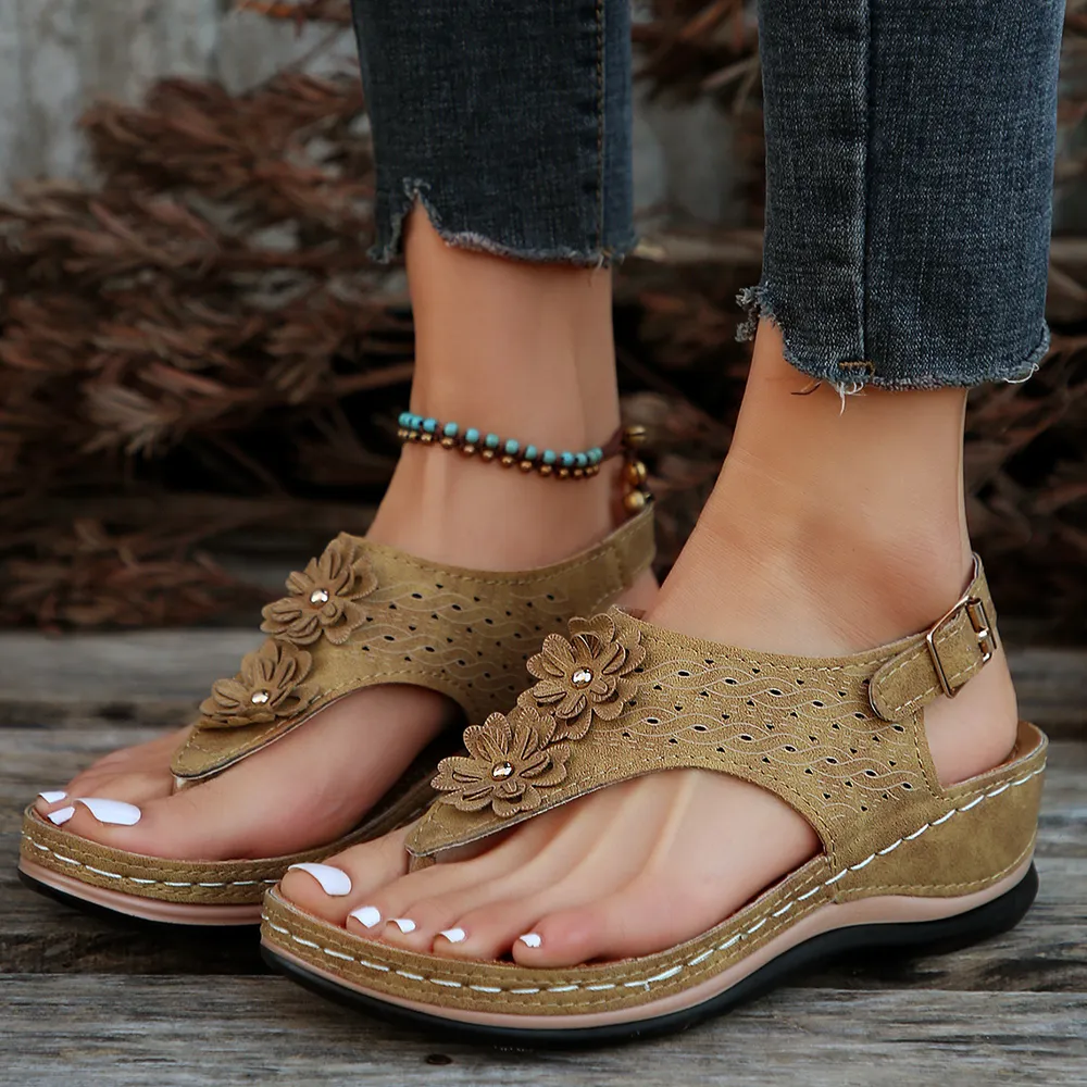 Toe Post Flower Detail Wedge Sandals, image 4