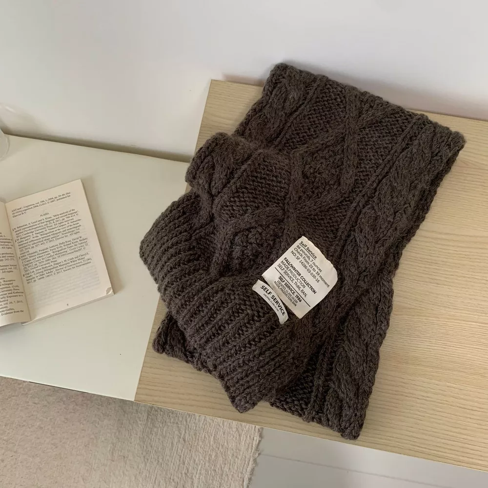 Chunky Cable Knit Scarf, image 4