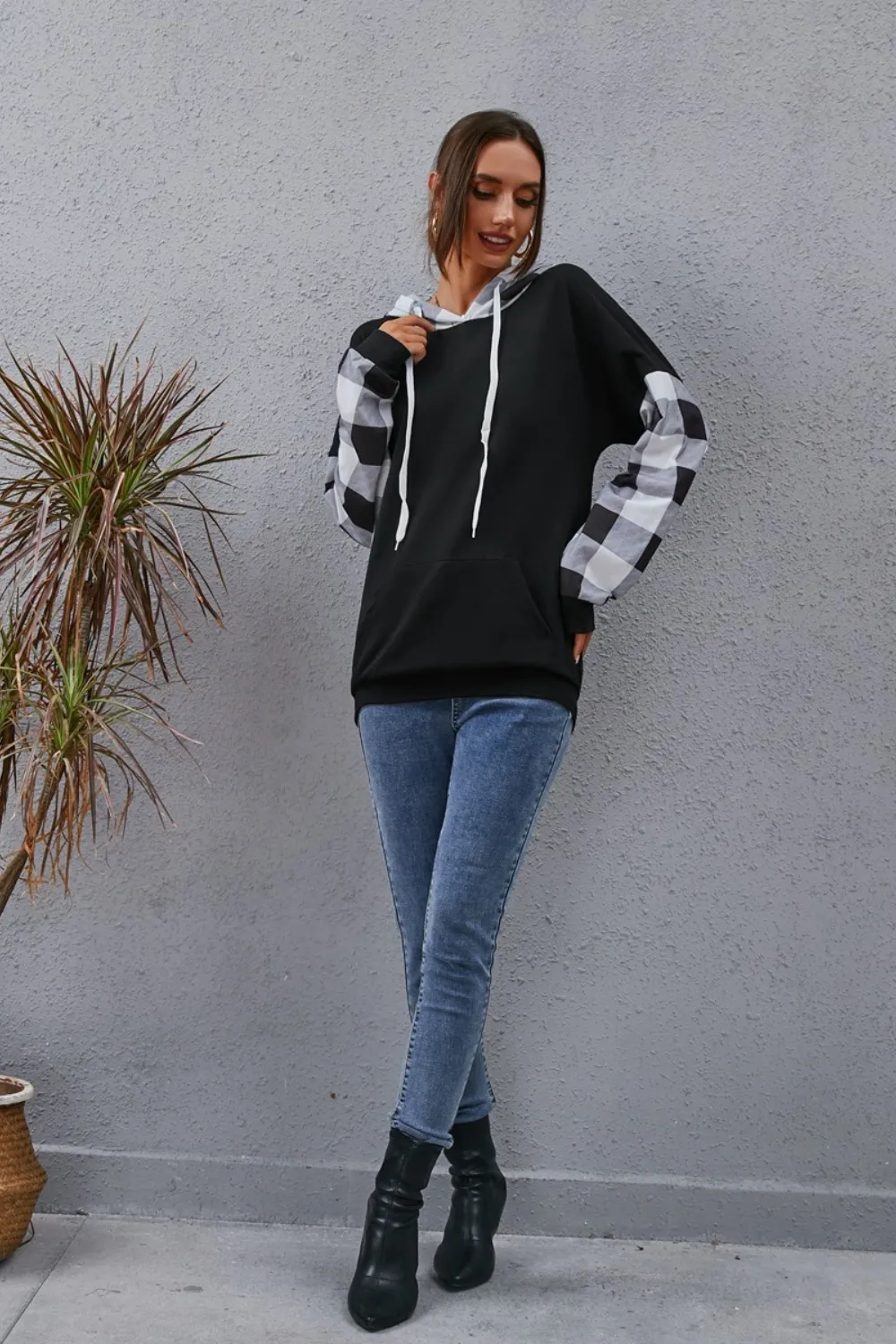 Plaid Drawstring Dropped Shoulder Hoodie, image 5