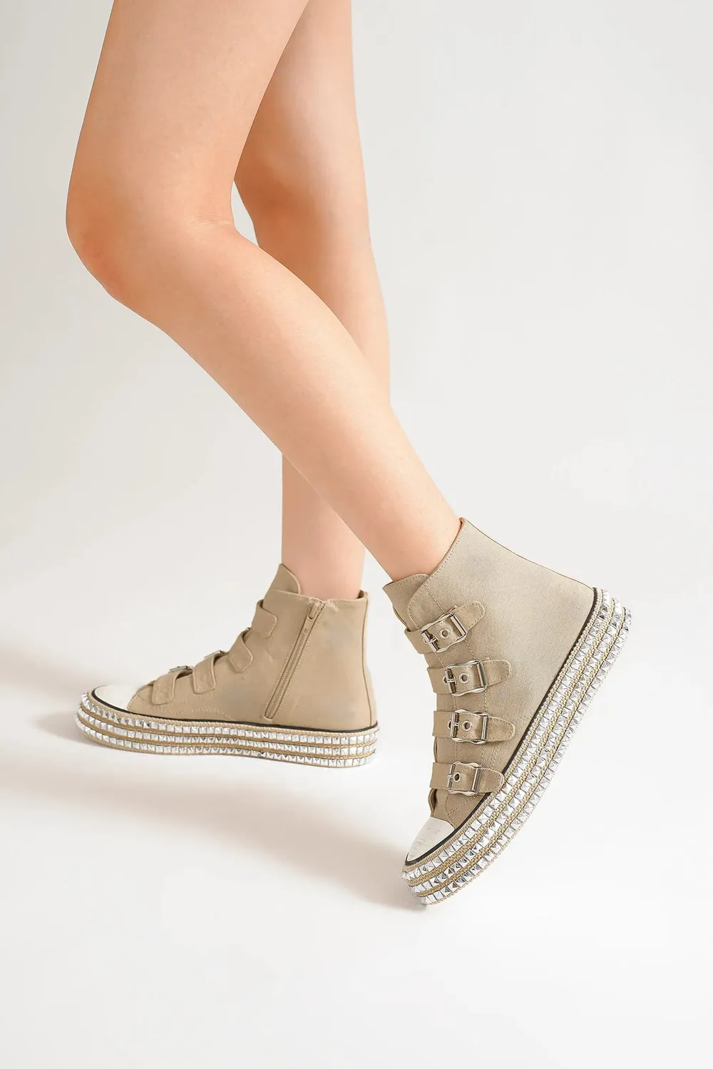 Multi-Buckle Straps Studded Platform Sneakers