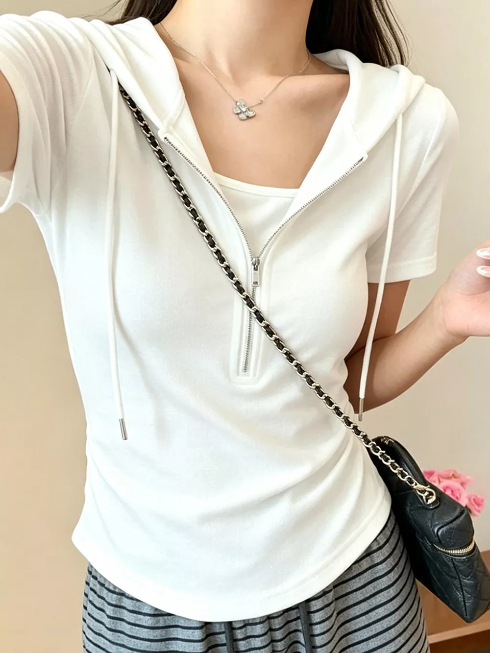 Slim-Fit Half Zip Short Sleeve Hooded Top, image 2