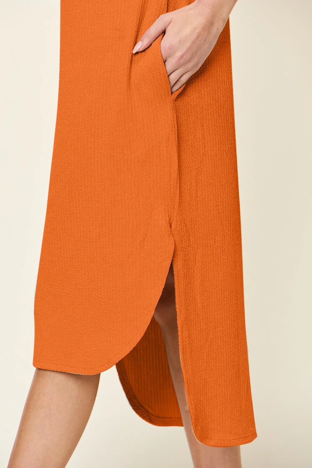 Full Size Round Neck Short Sleeve Slit Dress, image 2