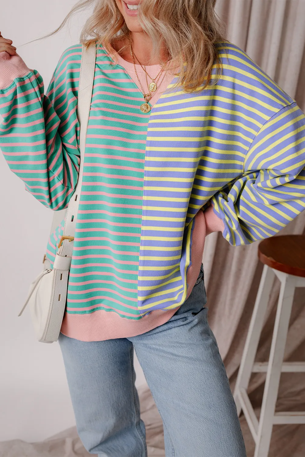 Contrast Stripes Round Neck Long Sleeve Sweatshirt, image 3