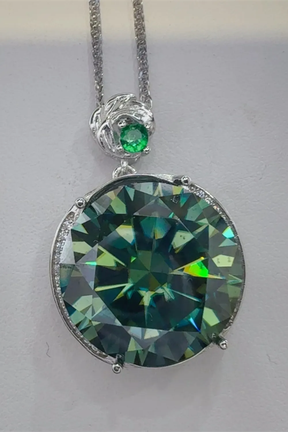 20 Carat Moissanite 925 Sterling Silver Pendant Necklace, image 4