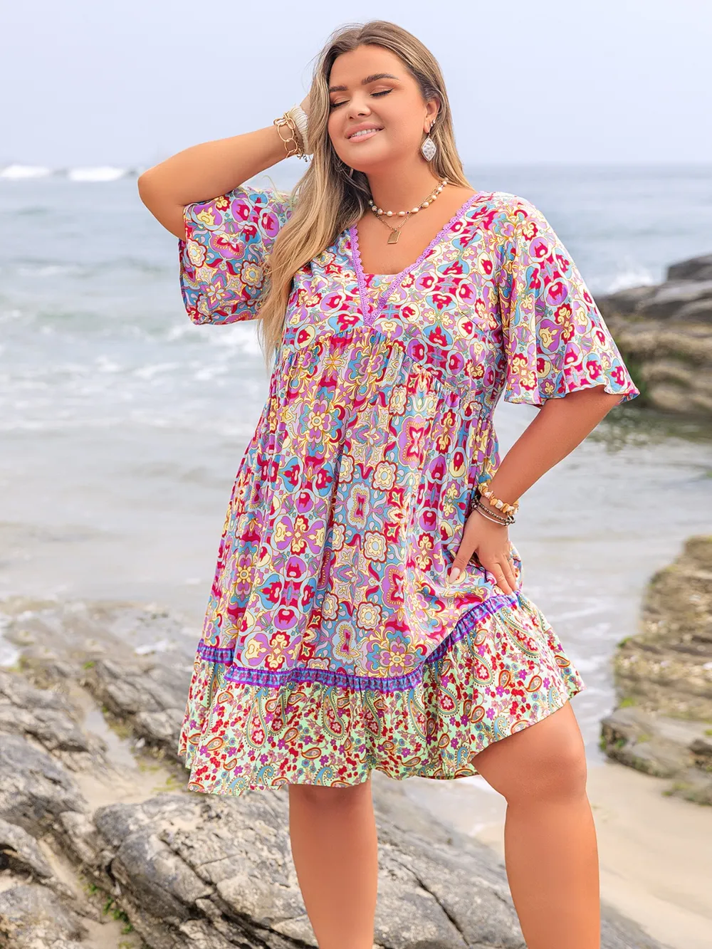 Plus Size Lace Detail Printed Half Sleeve Dress, image 2