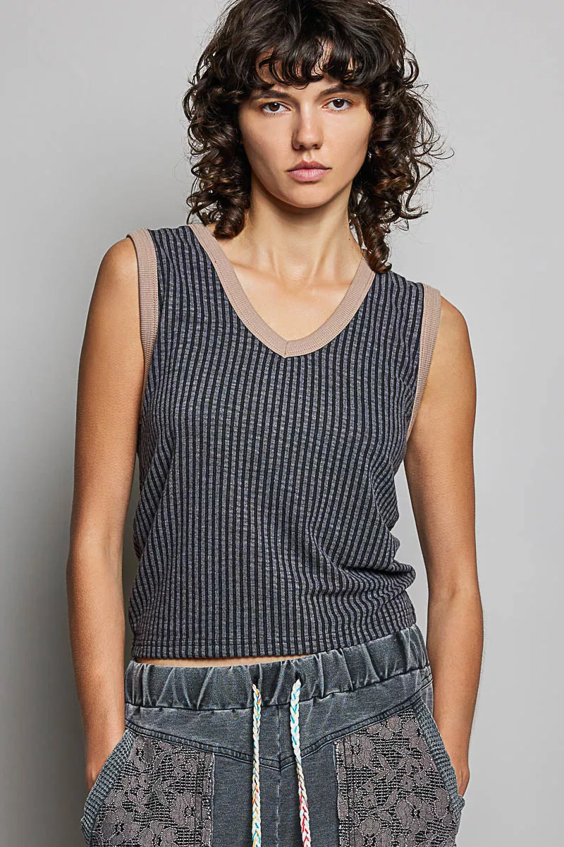 V-Neck Contrast Ribbed Sleeveless Tank, image 2