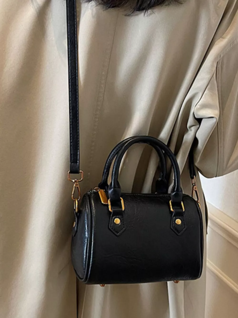 Vintage Style Barrel Crossbody Bag, image 2