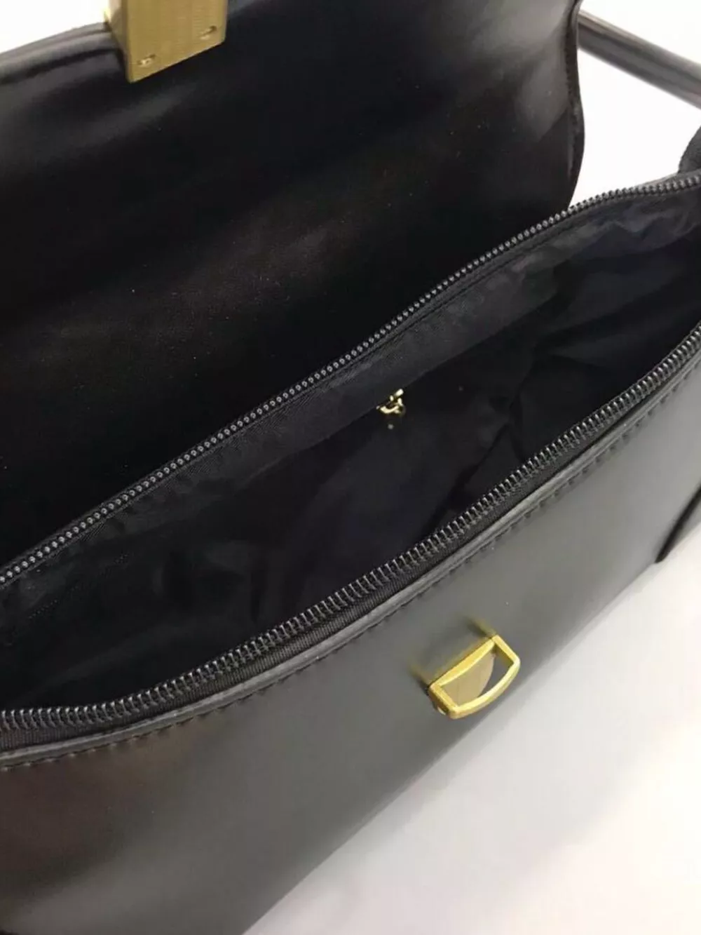 Leather Shoulder Bag with Golden Clasp, image 2
