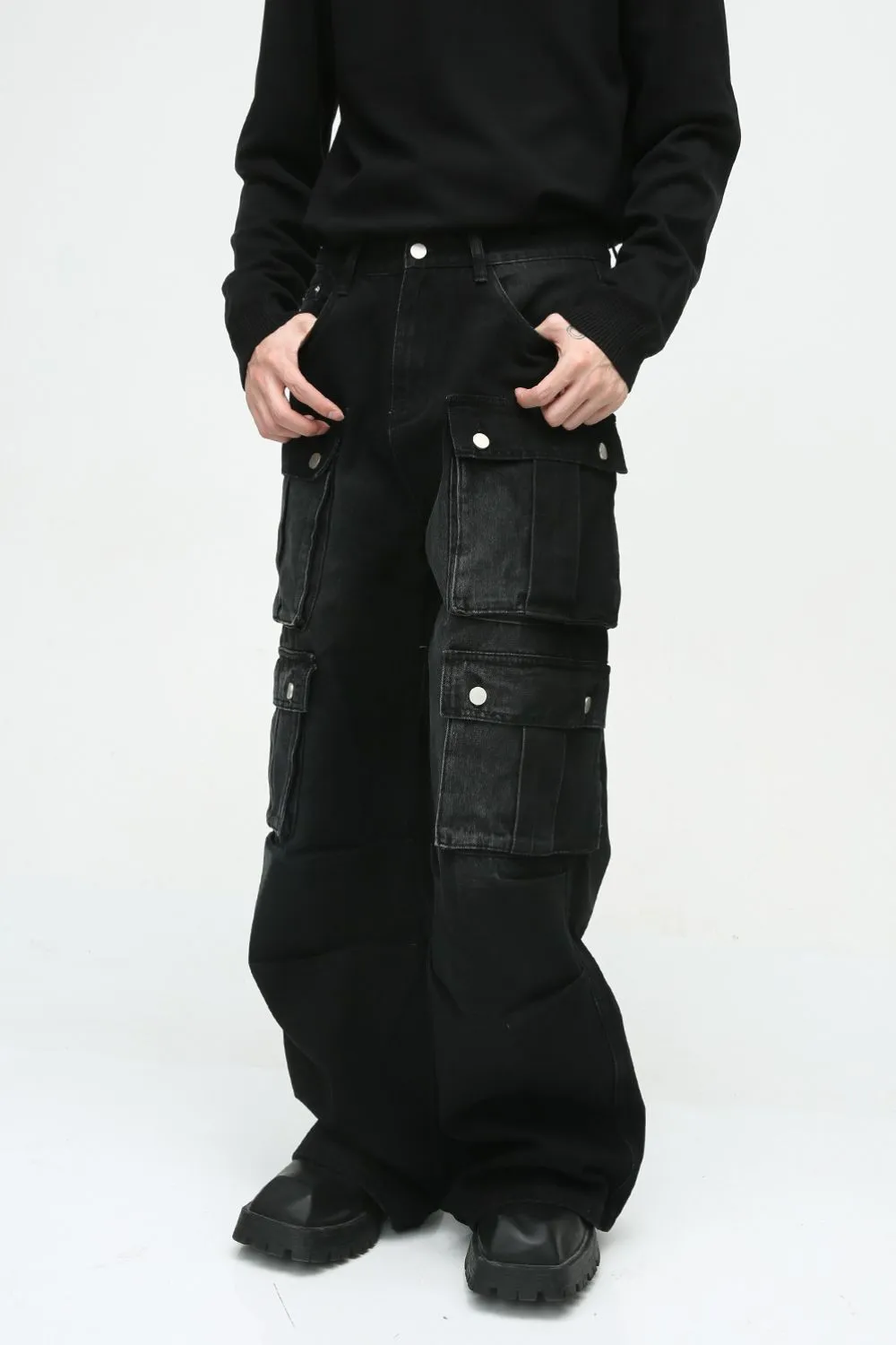 Multi-Pocket Cargo Wide-Leg Jeans, image 3