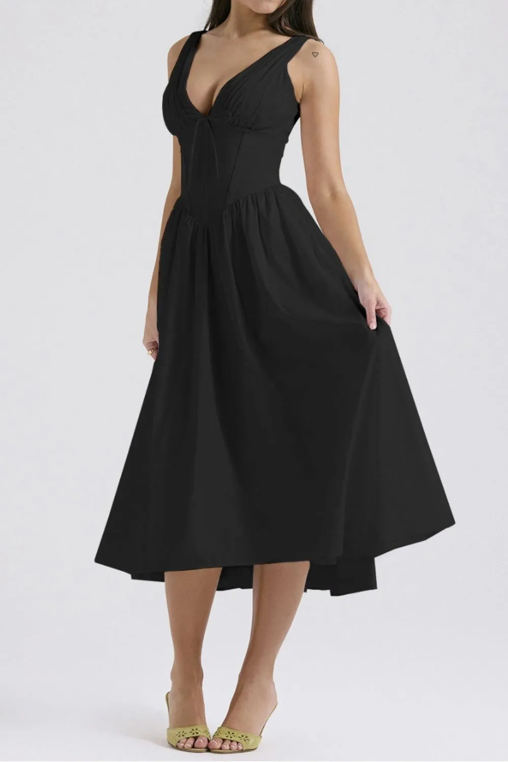 Ruched V-Neck Sleeveless Dress with Pockets, image 3