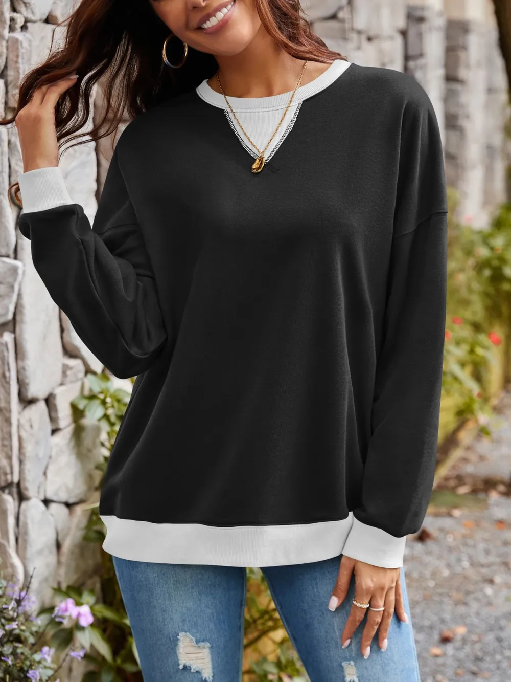 Contrast Round Neck Long Sleeve Sweatshirt, image 17