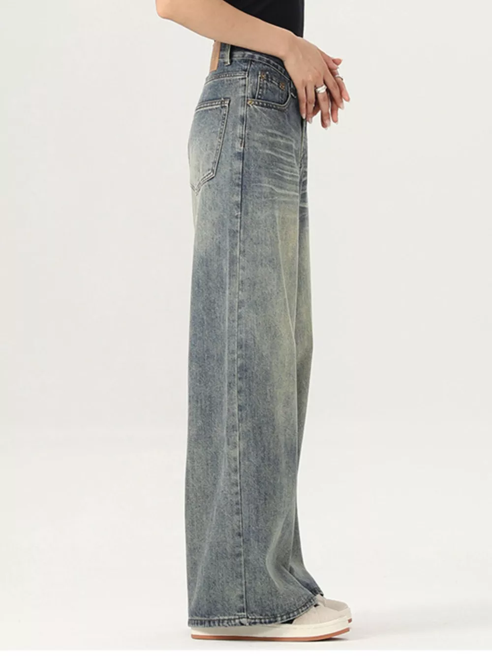 Men's Vintage Wash Wide Leg Jeans, image 4