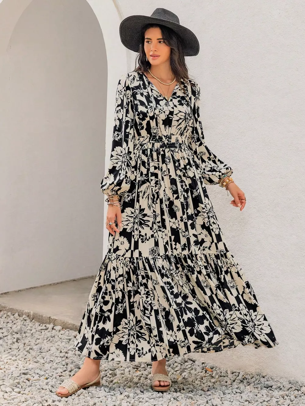 Plus Size Floral Print Balloon Sleeve Maxi Dress, image 2