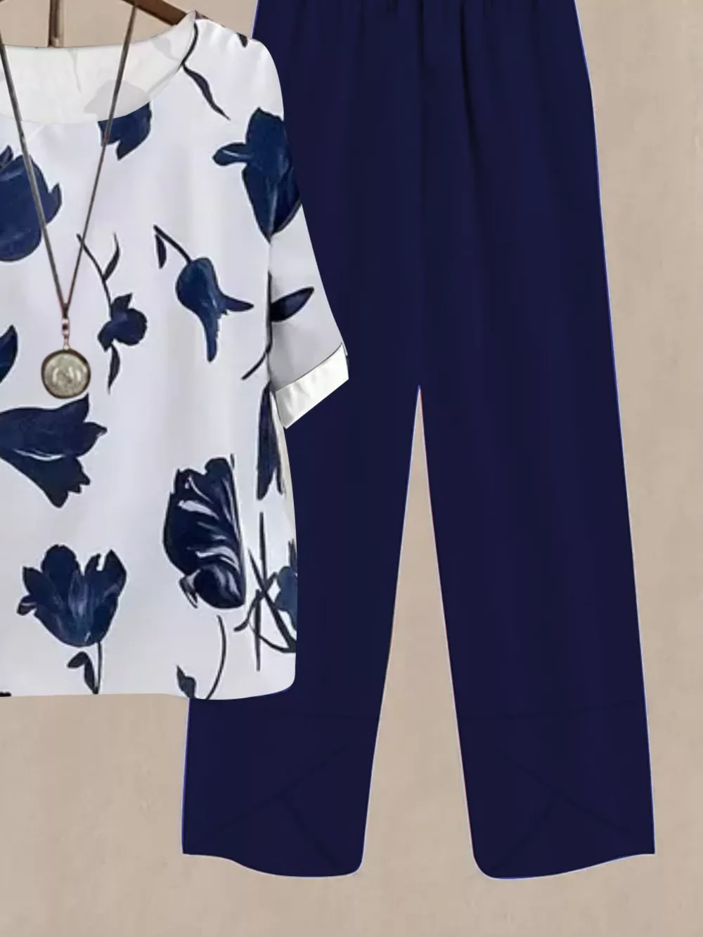 Printed Half Sleeve Top and Pants Set, image 5