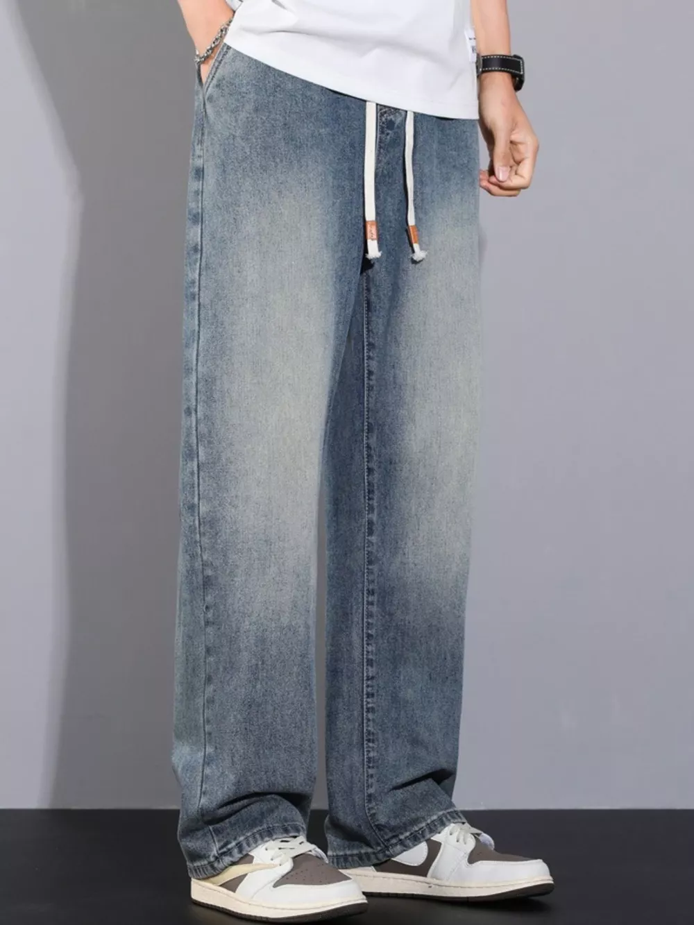 Men's Plus Size Pocketed Wide Leg Jeans, image 6
