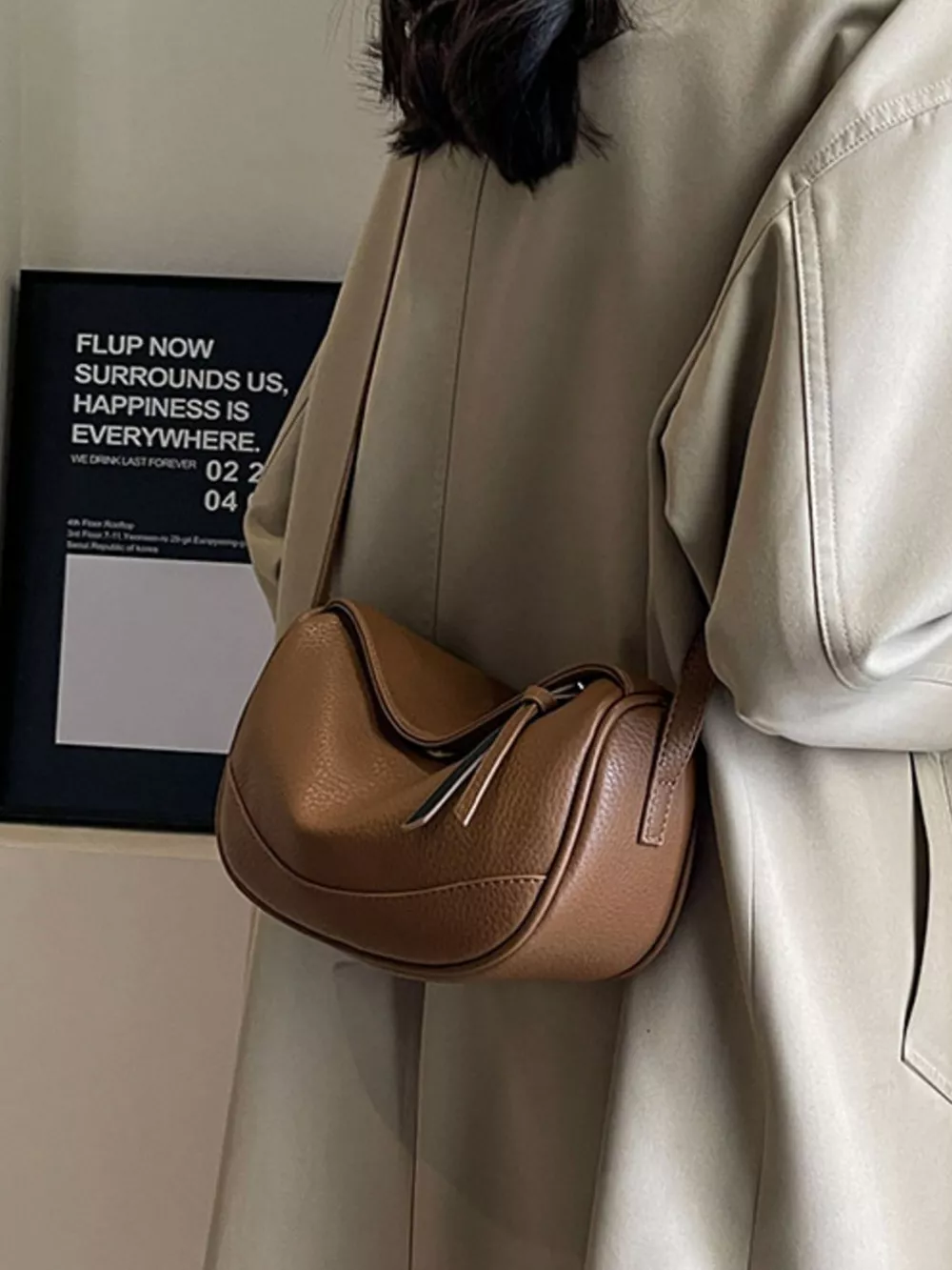 Minimalist Style Leather Crossbody Bag, image 3