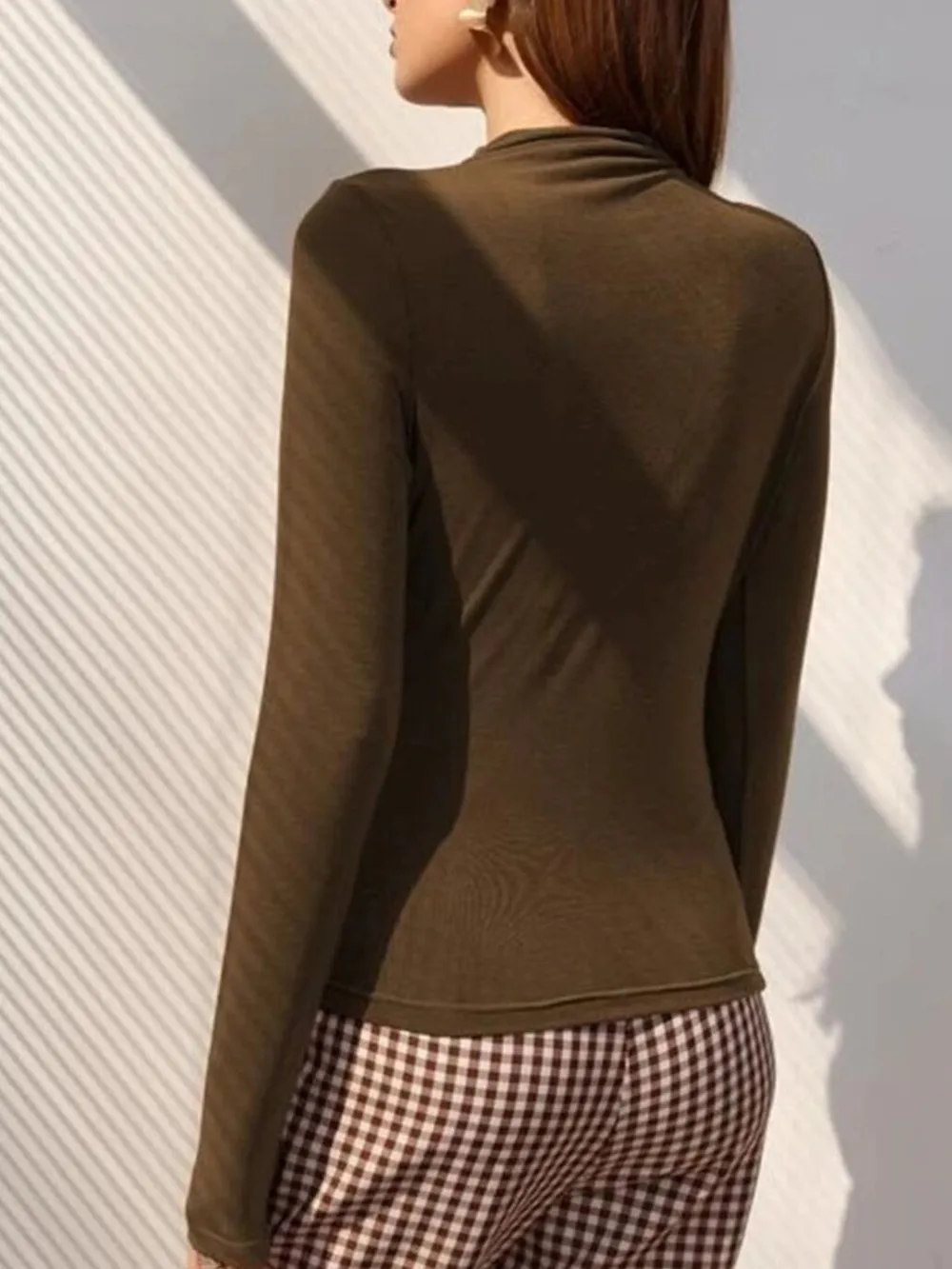 Mock Neck Ruched Long Sleeve T-Shirt, image 8