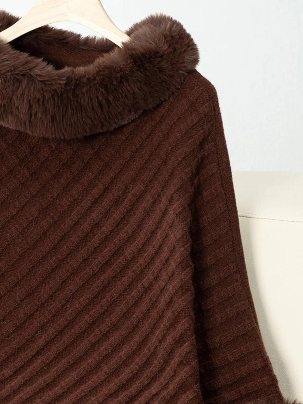 Fuzzy Trim Texture Three-Quarter Sleeve Poncho, image 15