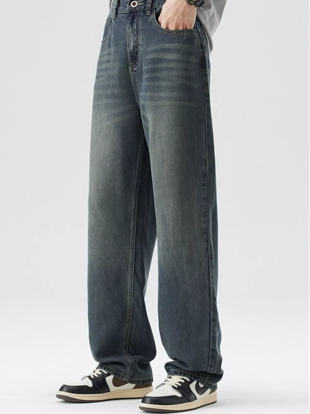 Men's Washed Wide Leg Relaxed Fit Jeans, image 8
