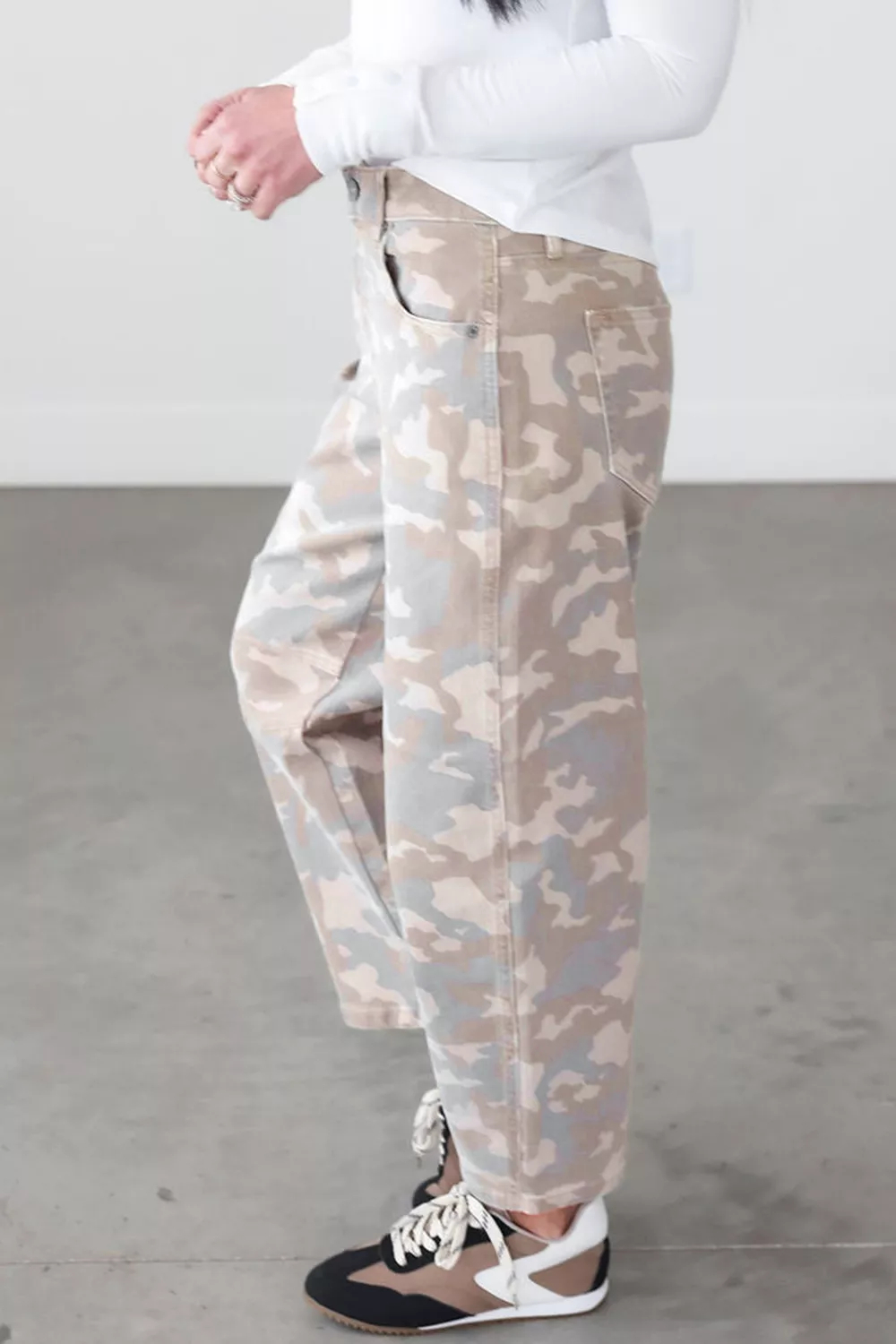 Camouflage Print Pocket Ankle-Length Barrel Jeans, image 6
