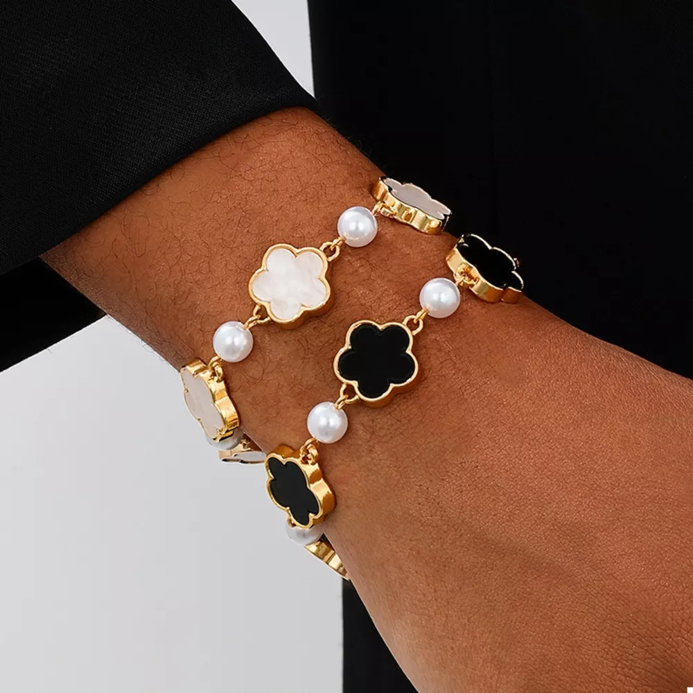 18k Gold-Plated Alloy Flower Bracelet, image 2