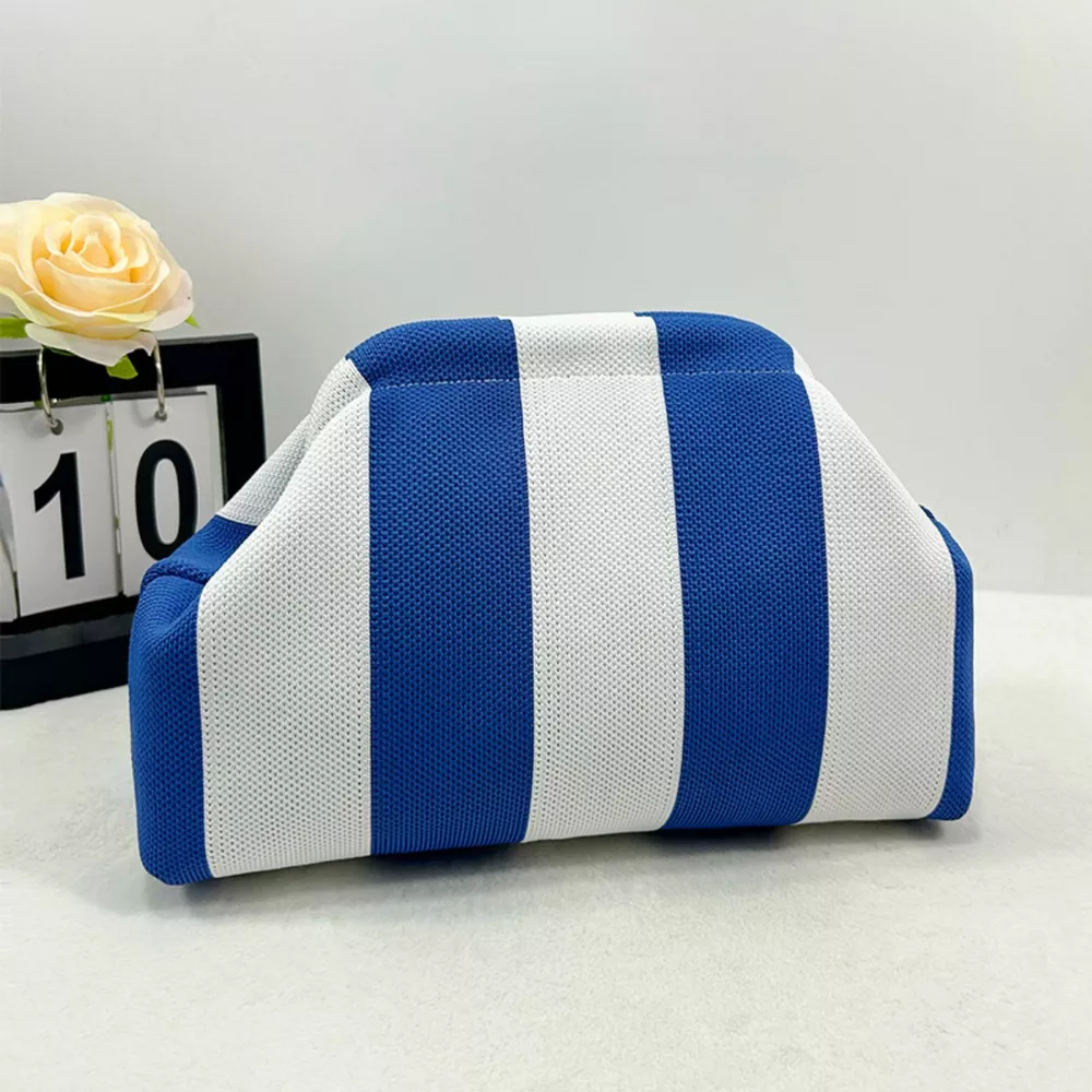 Portable Contrast Knit Clutch, image 7