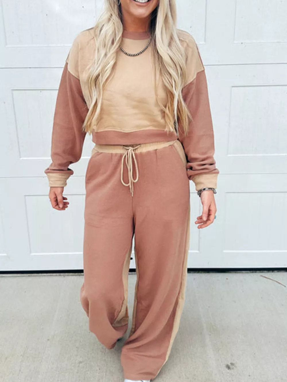 Color Block Long Sleeve Crop Top Drawstring Pant Set, image 2