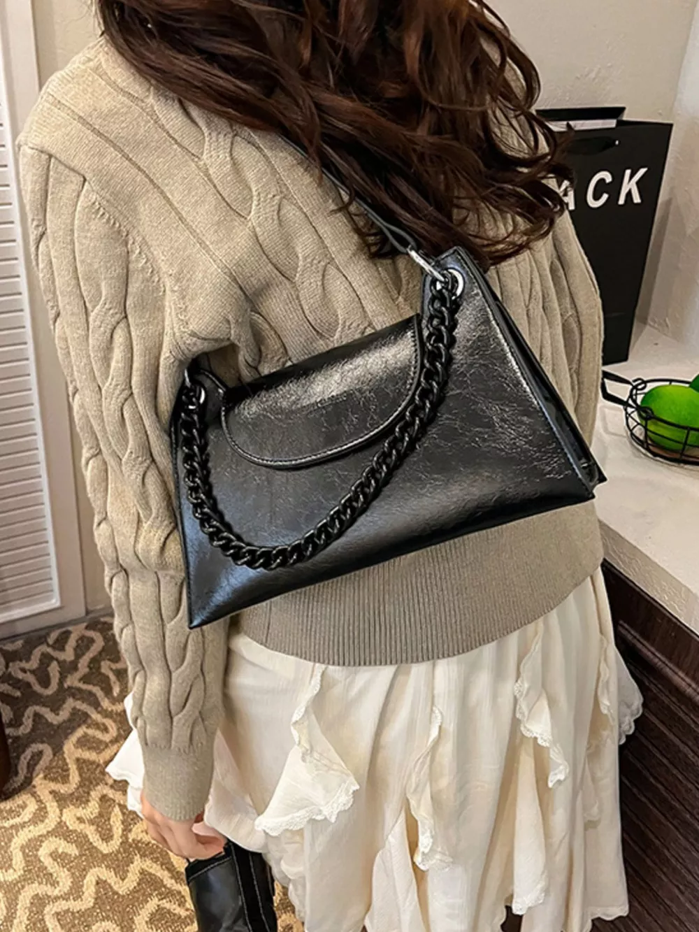 Chain Decor Flap Crossbody Bag, image 4
