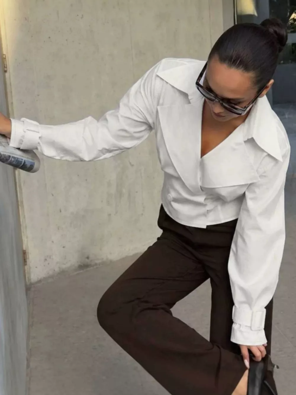 Cropped Double-Breasted Blazer, image 4