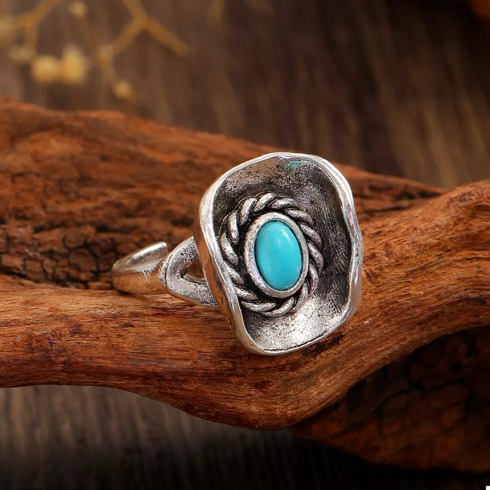 4 Piece Vintage Western Style Bull Head Rings, image 4