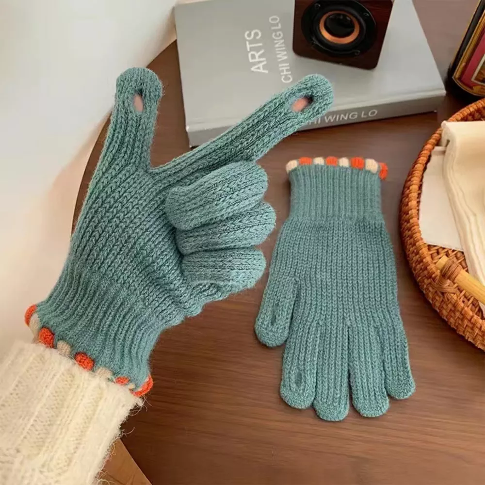 Lightweight Knitted Gloves, image 5