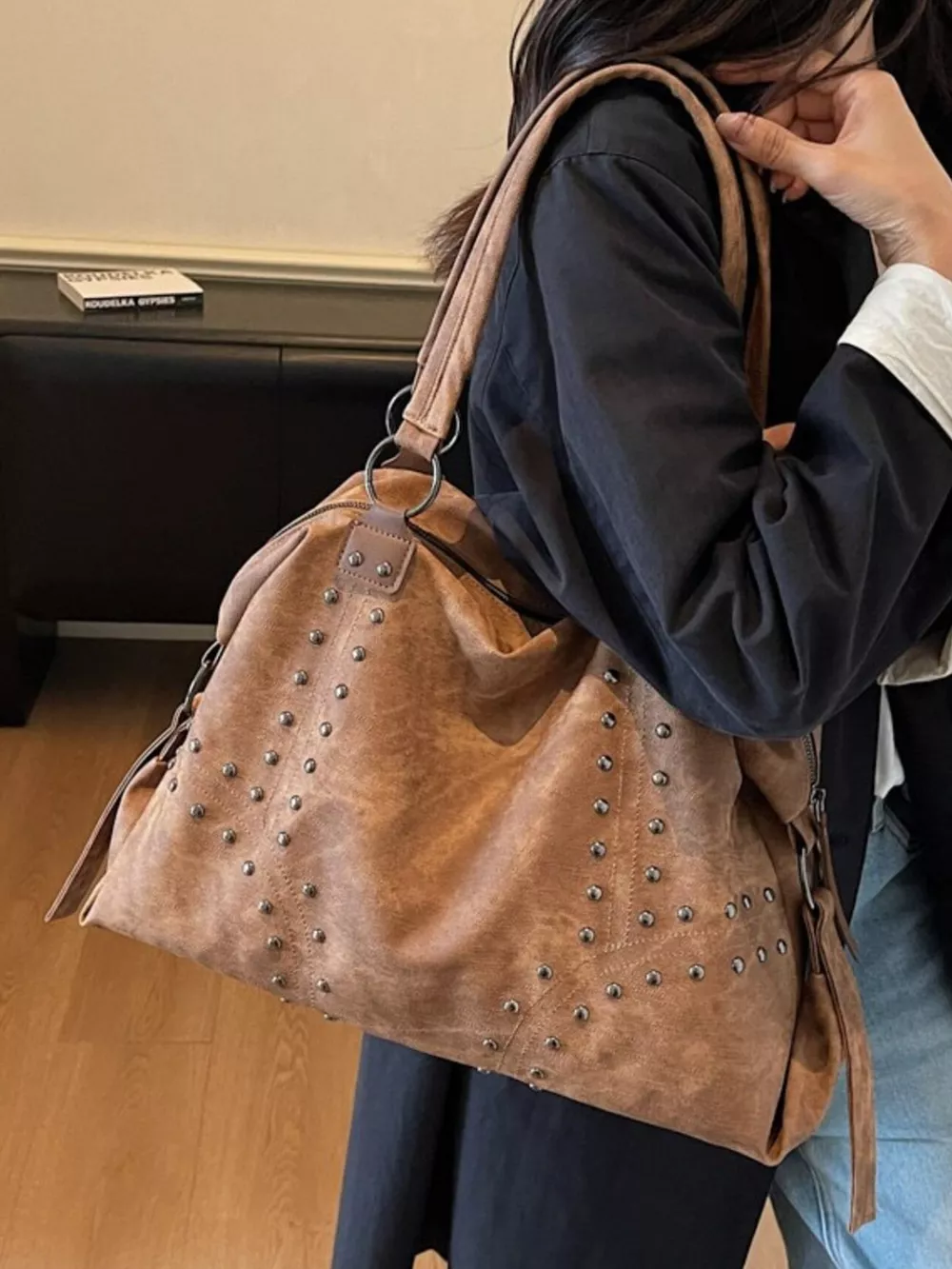 Studded Vintage-Style Handbag, image 2
