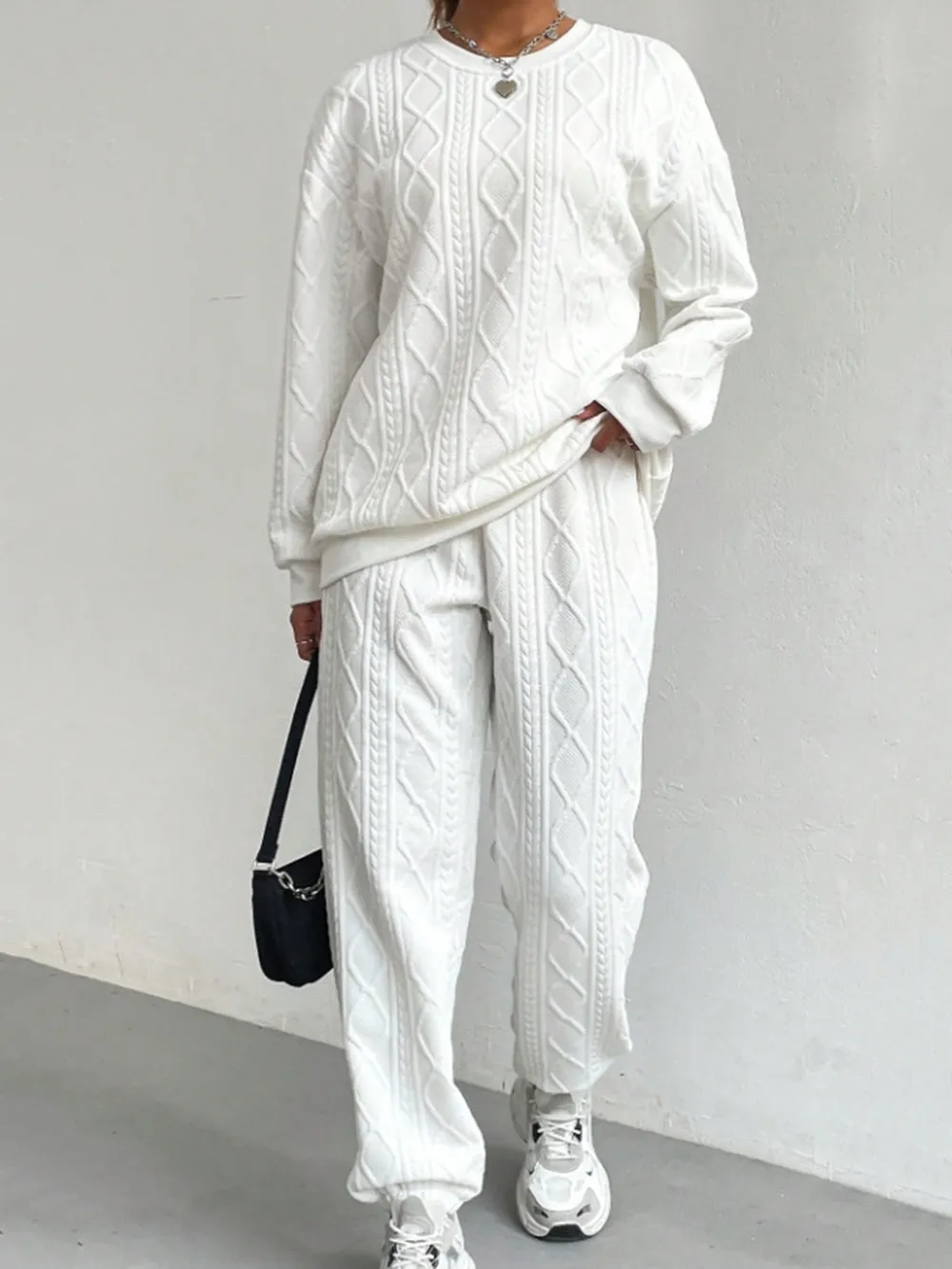 Texture Round Neck Top and Pants Set, image 2