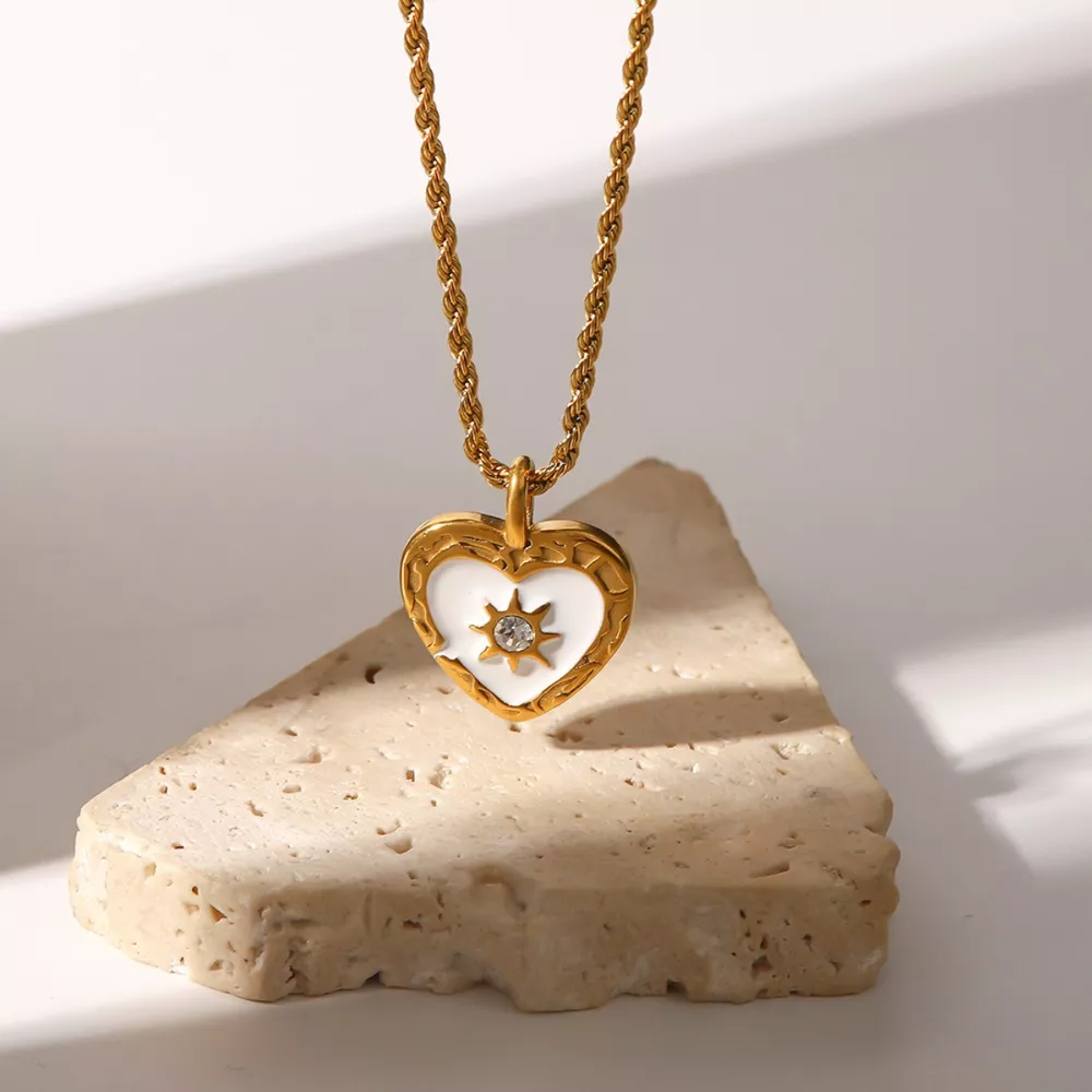 18K Gold-Plated Zircon Heart Necklace, image 7