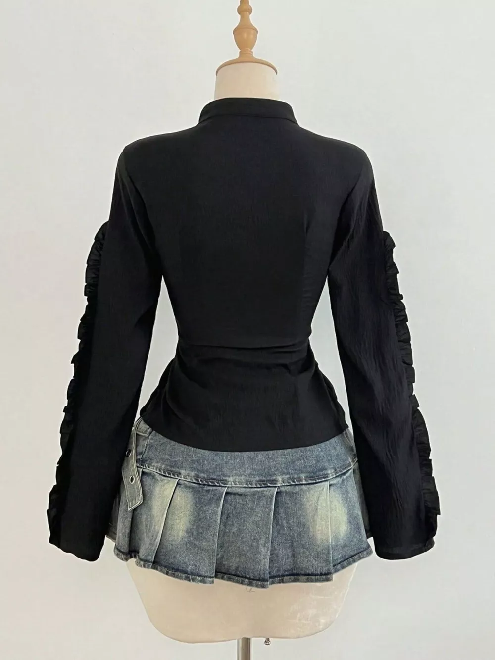 Ruched Slim-Fit Long Sleeve Top, image 5