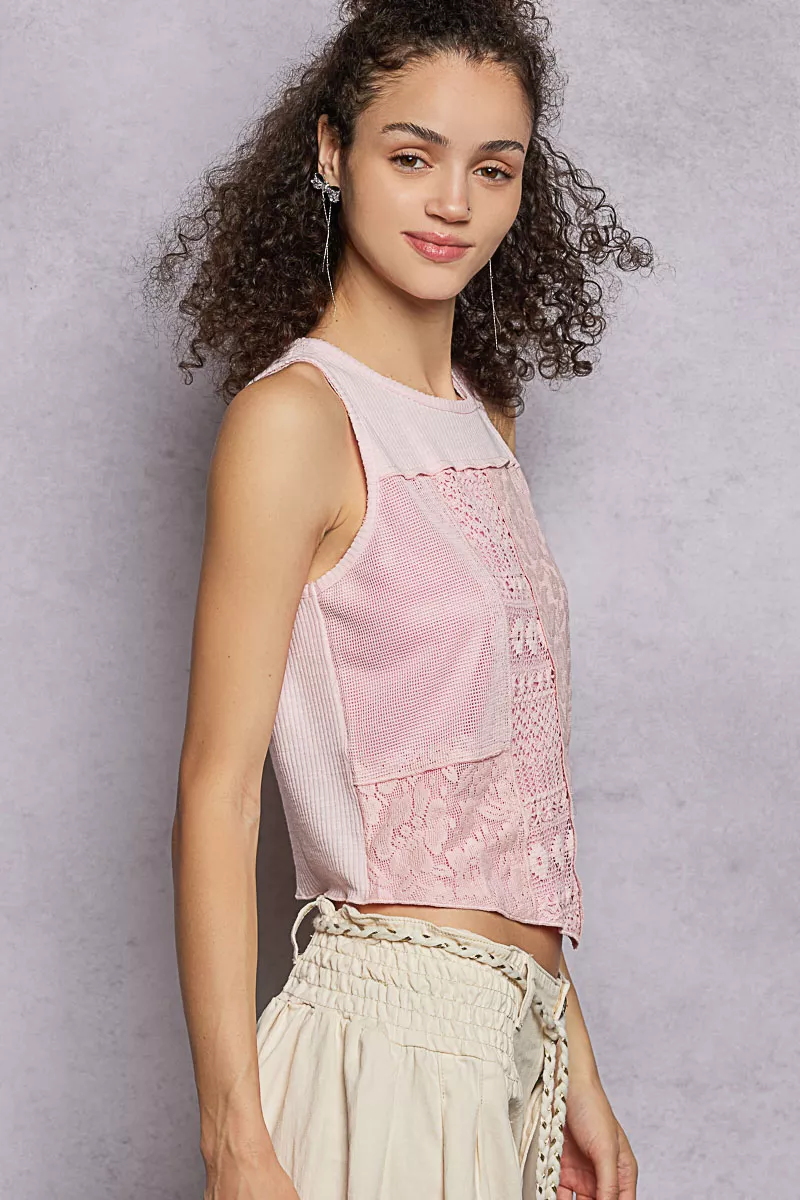 Ribbed Round Neck Cropped Tank with Lace Detail, image 2