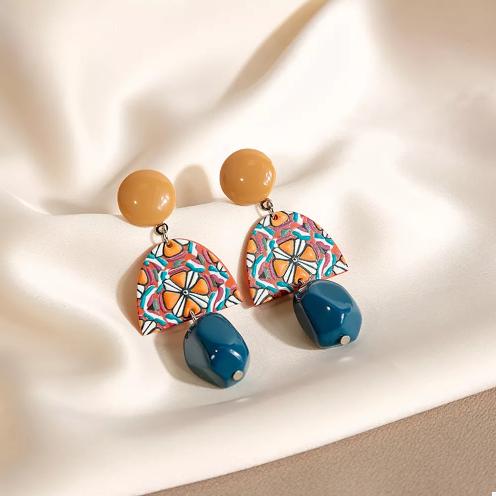 Geometric Pattern Drop Earrings, image 3