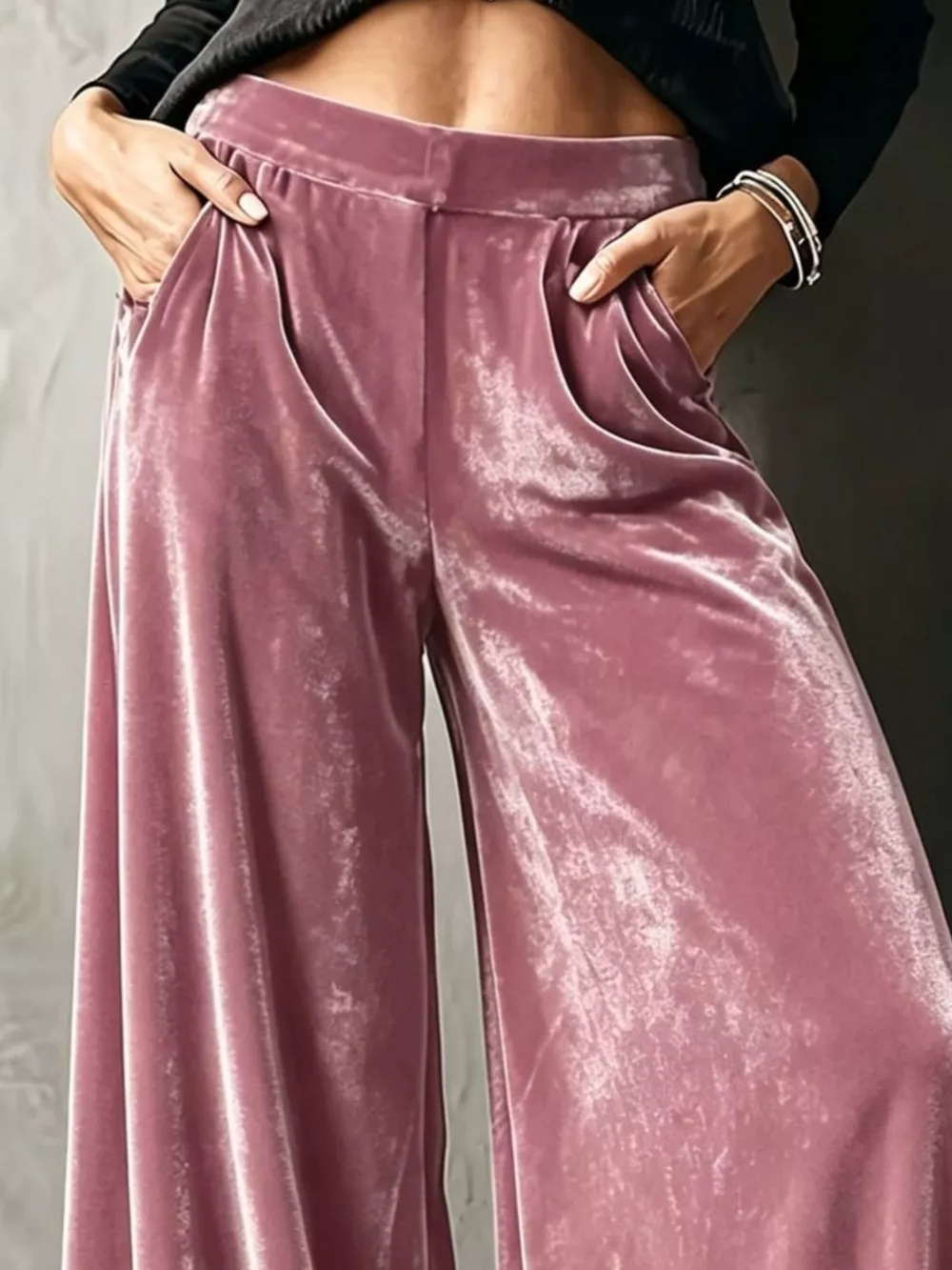 Full Size High-Waisted Wide-Leg Velvet Pants Plus Size, image 3