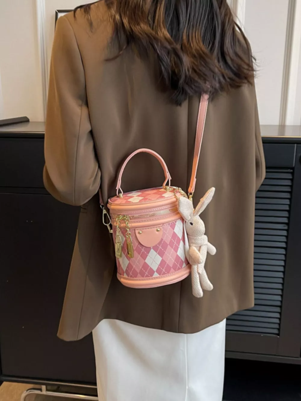 Plaid Bucket Crossbody Bag, image 4